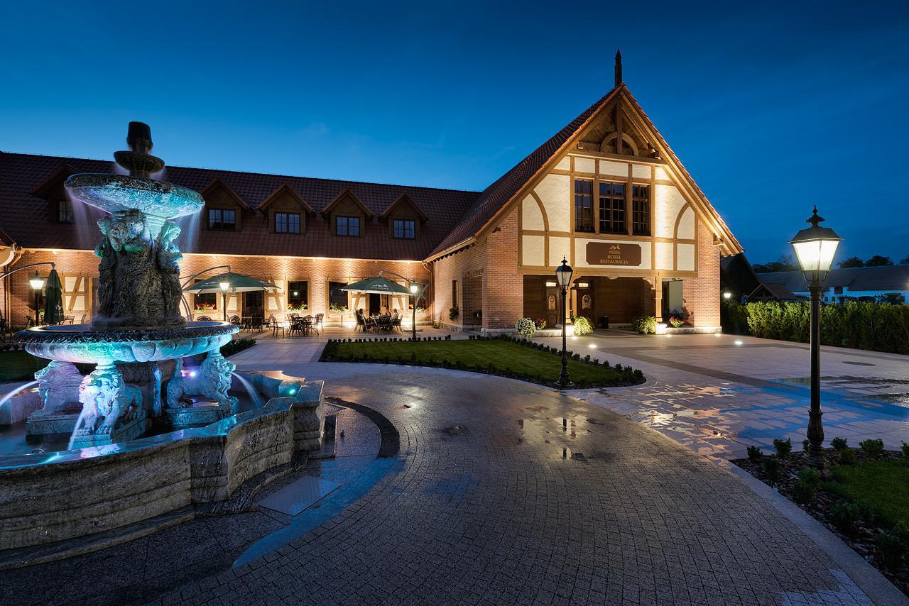 Hotel Palac Poledno Экстерьер фото