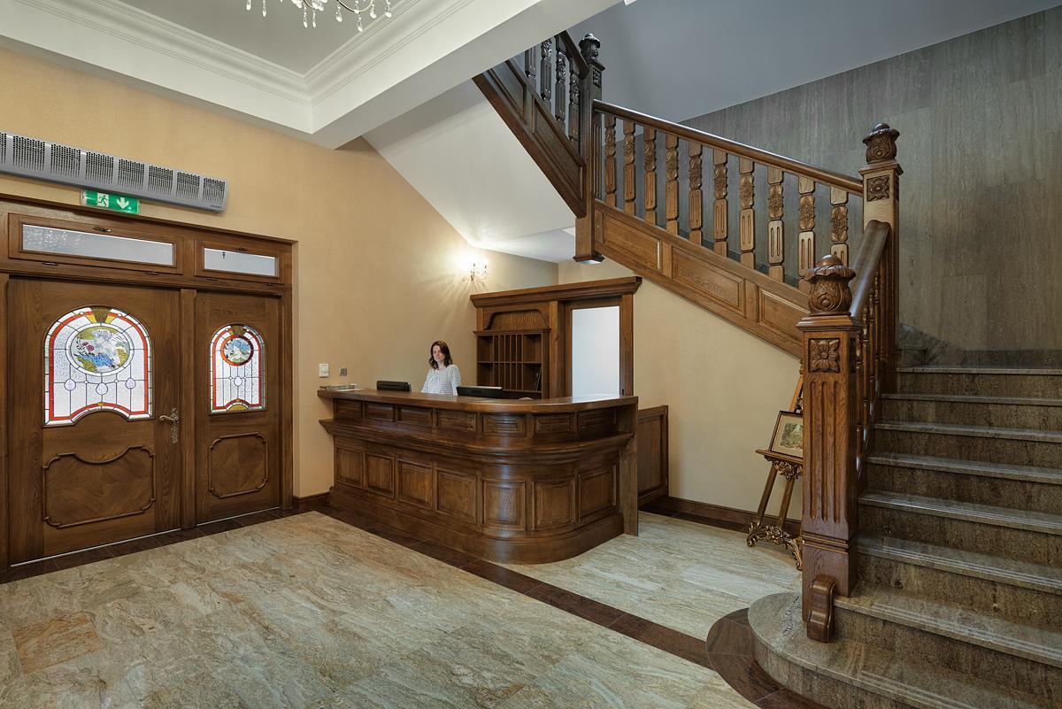 Hotel Palac Poledno Экстерьер фото