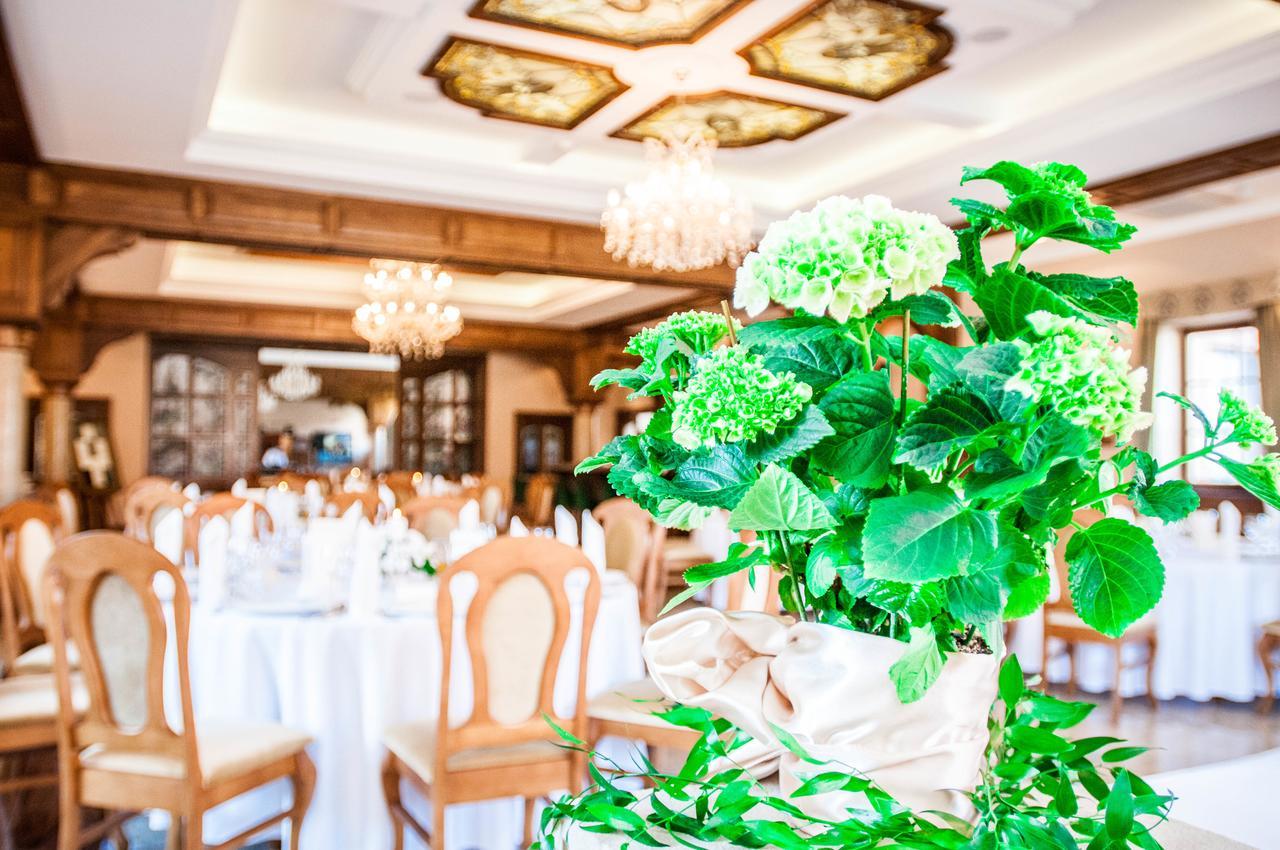 Hotel Palac Poledno Экстерьер фото
