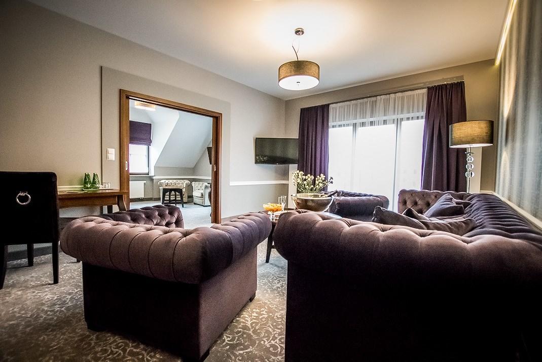 Hotel Palac Poledno Экстерьер фото