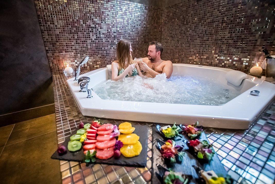 Hotel Palac Poledno Экстерьер фото